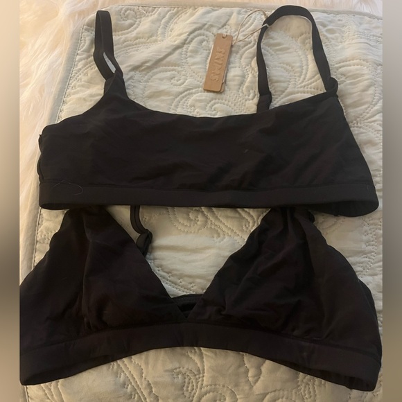 NWT SKIMS ONYX Women's Scoop  and you get free crossover (good used condition) - Picture 3 of 4